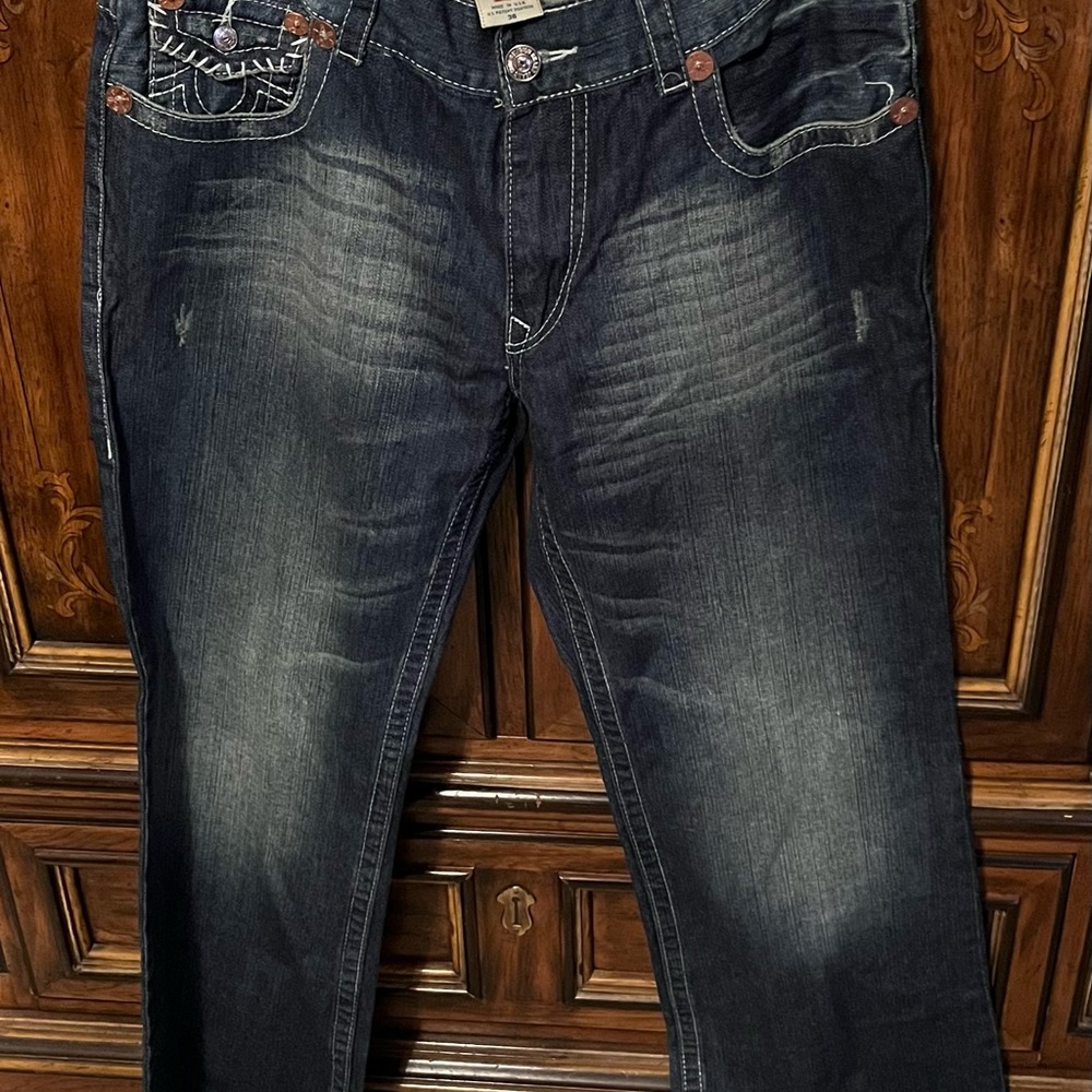 Men’s true religion size 36 section billy big